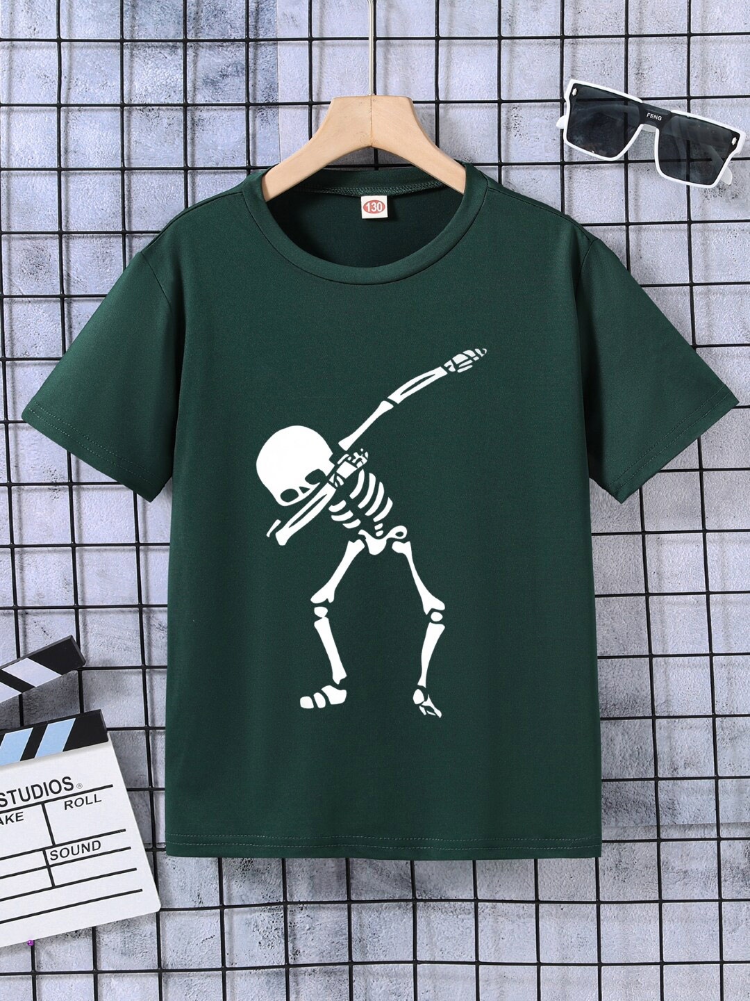 

StyleCast Boys Green Graphic Printed Regular T-shirt