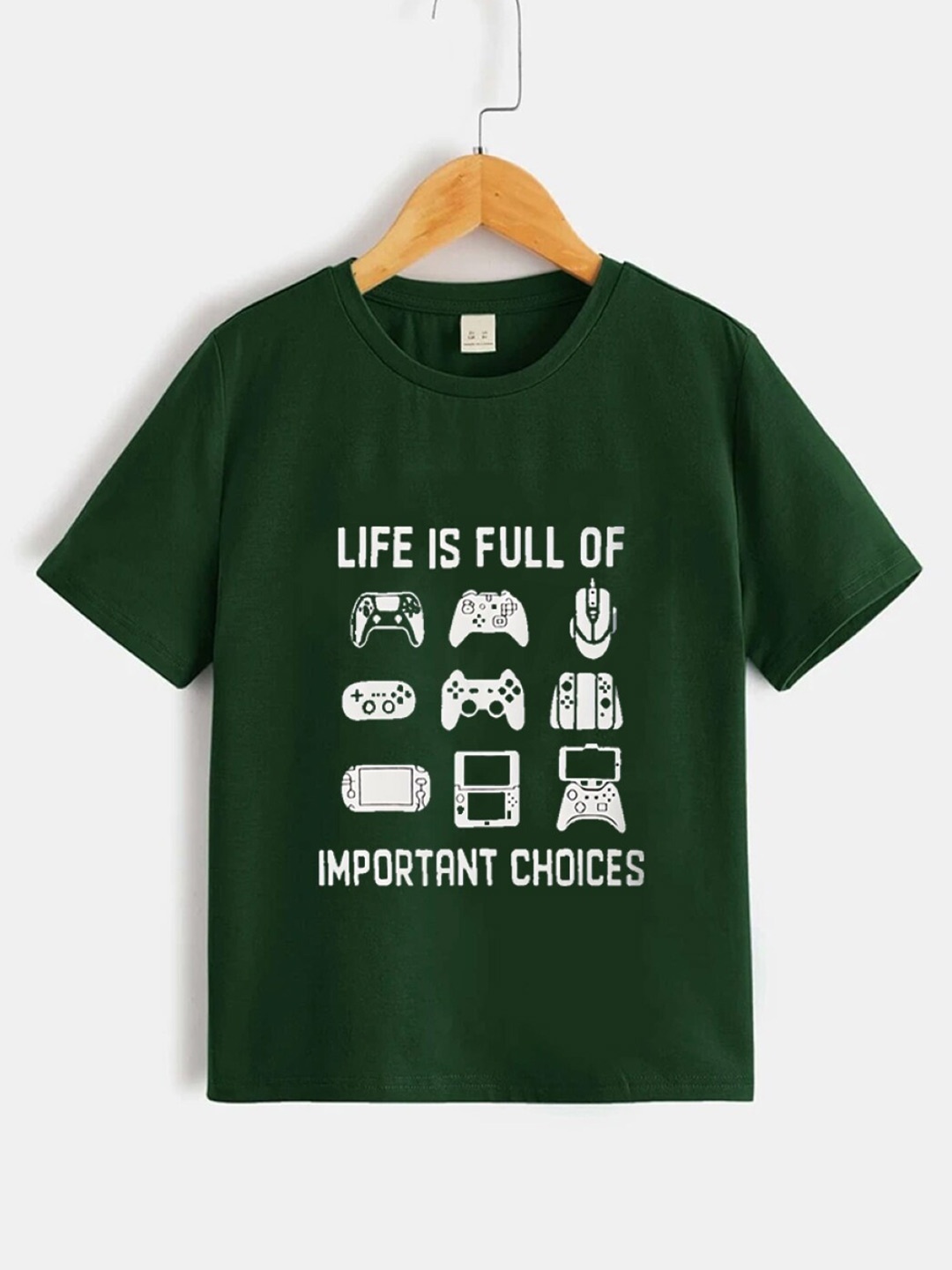 

StyleCast Boys Green Graphic Printed Short Sleeves T-shirt