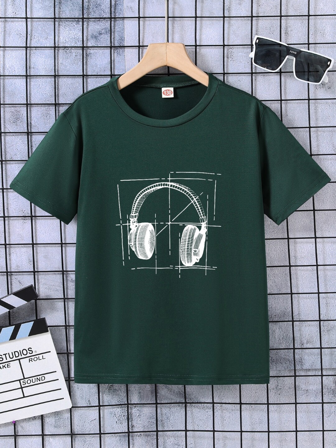 

StyleCast Boys Green Graphic Printed Regular T-shirt