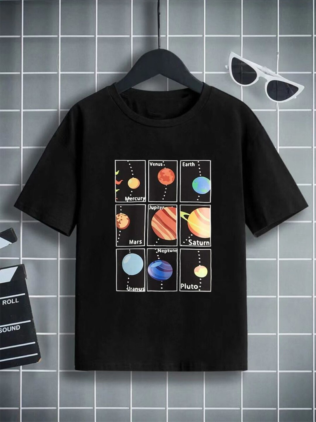 

StyleCast Boys Black Graphic Printed Regular T-shirt