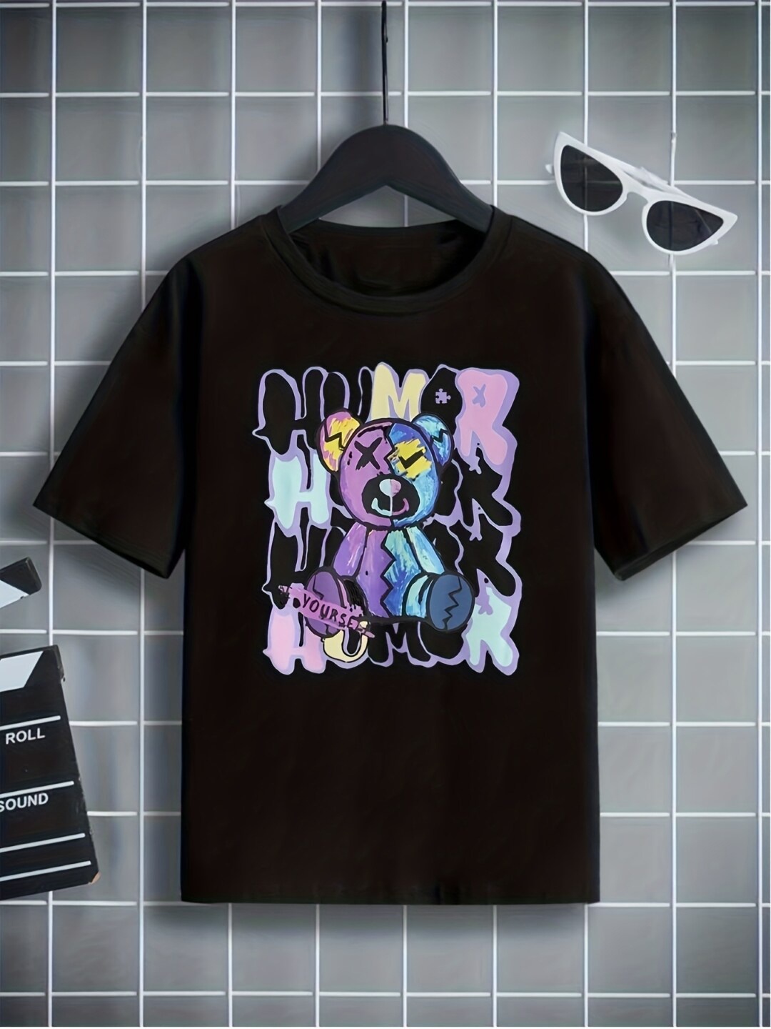 

StyleCast Boys Black Graphic Printed Regular Fit T-shirt