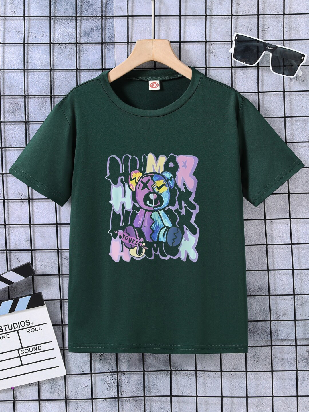 

StyleCast Boys Green Graphic Printed Round Neck T-shirt