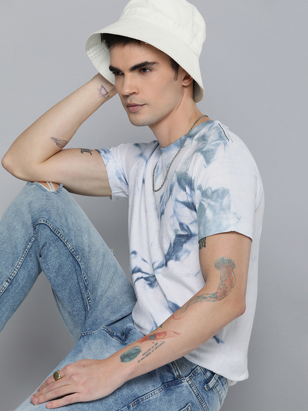 

R.Code by The Roadster Life Co. Men Tie & Dye Printed T-shirt, White