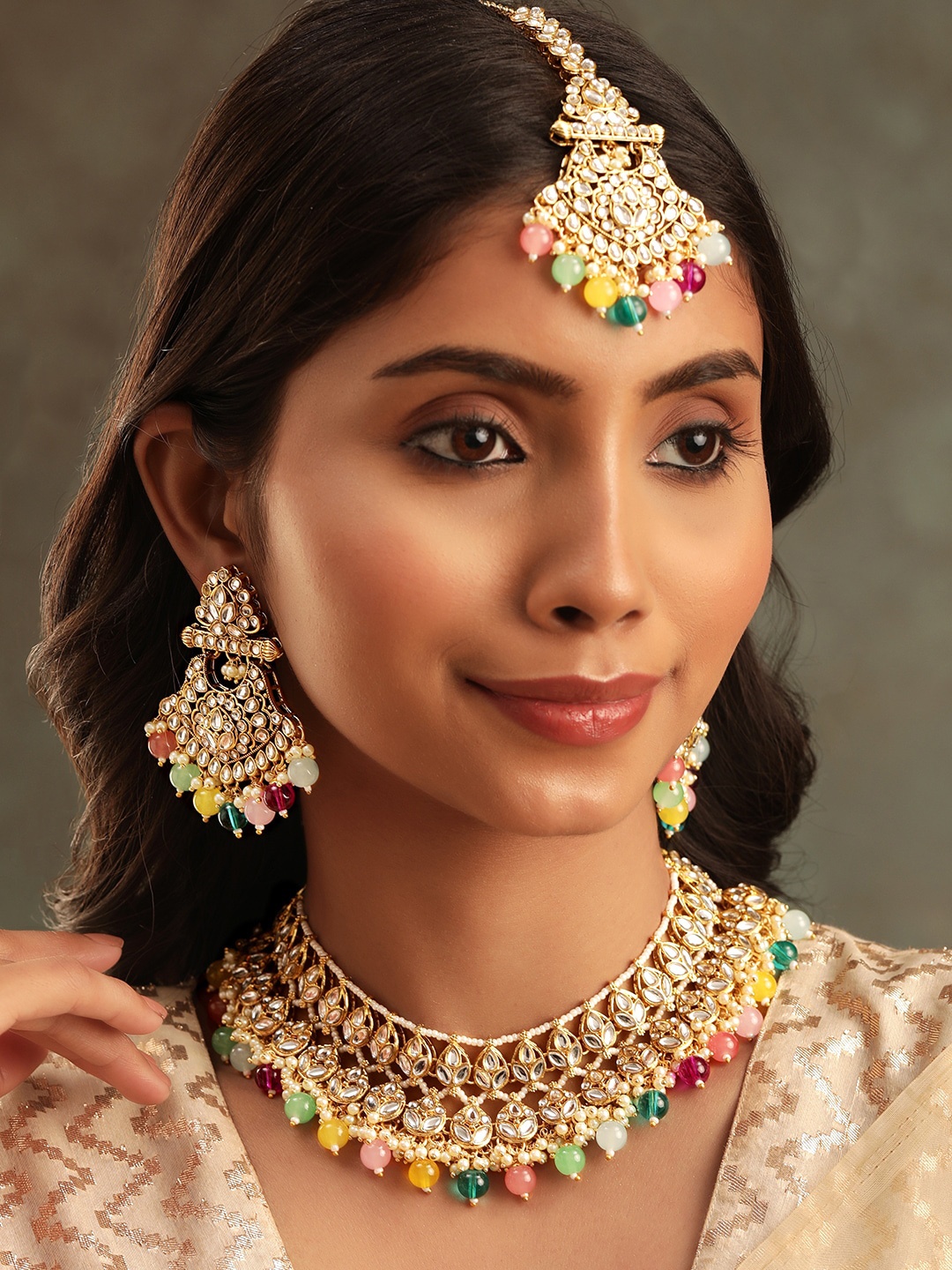 

Rubans 22K Gold-Plated Kundan-Studded & Beaded Jewellery Set