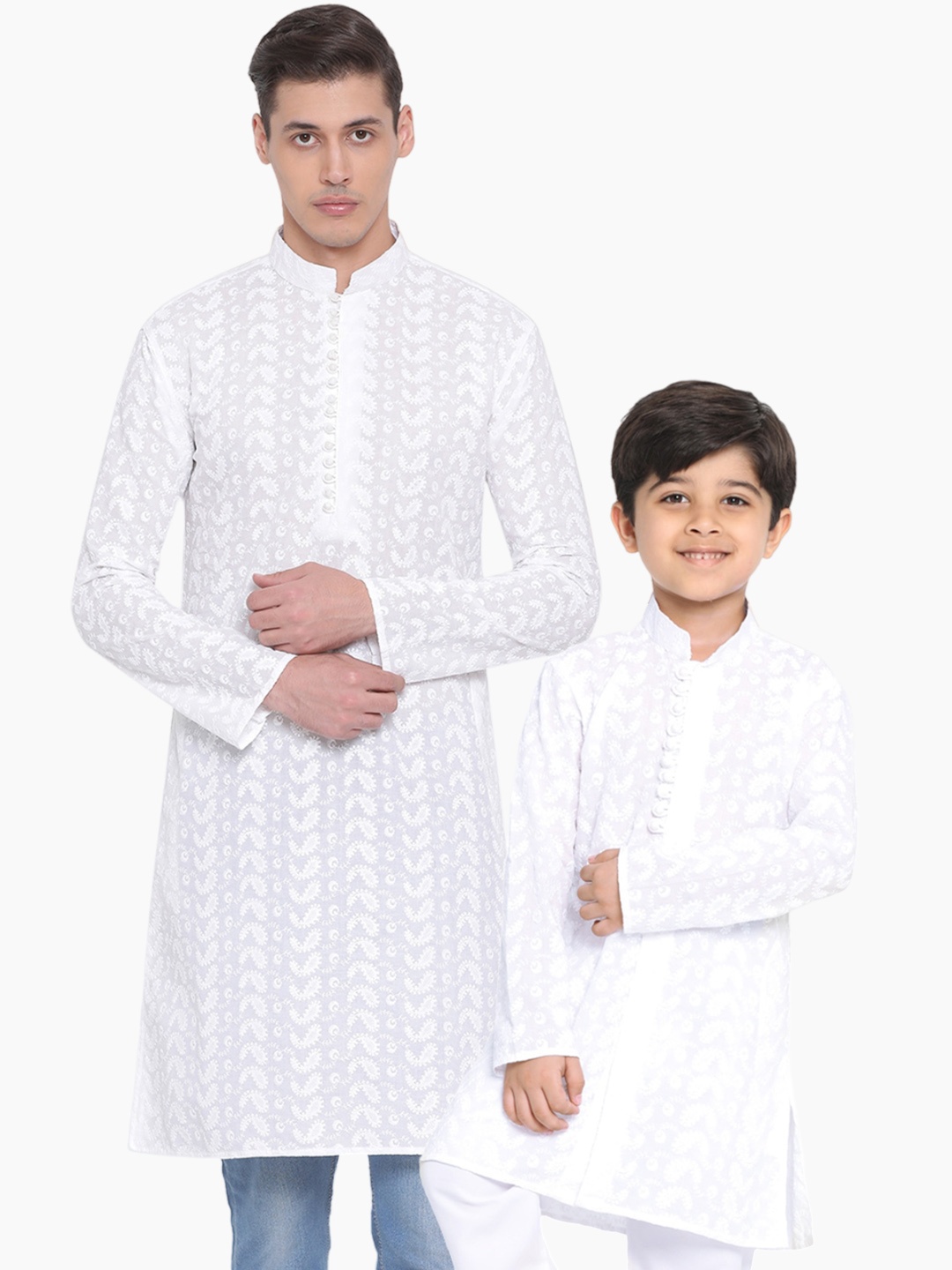 

VASTRAMAY Boys Paisley Embroidered Chikankari Pure Cotton Straight Kurta, White