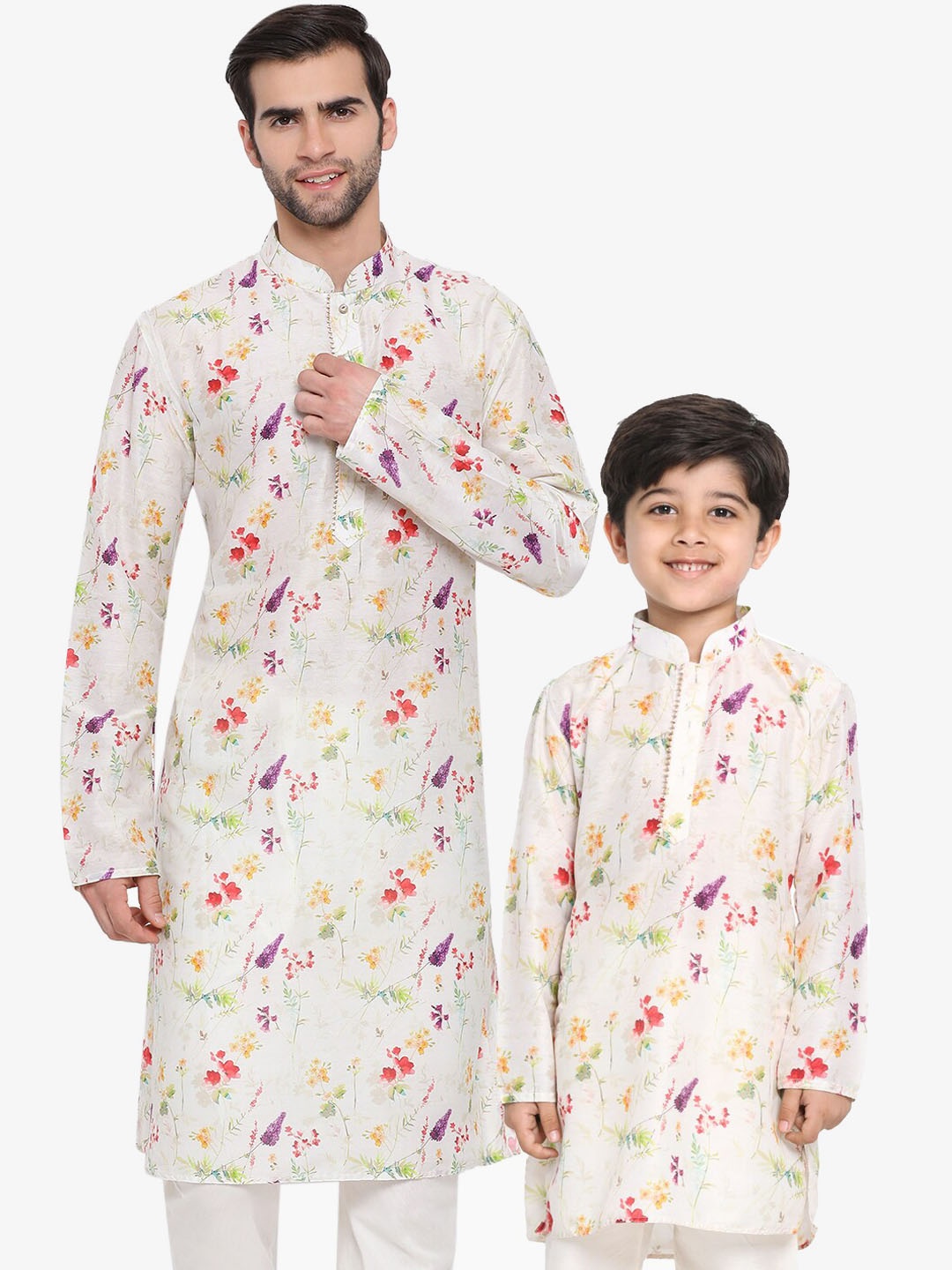 

VASTRAMAY Floral Printed Mandarin Collar Straight Kurta, Cream