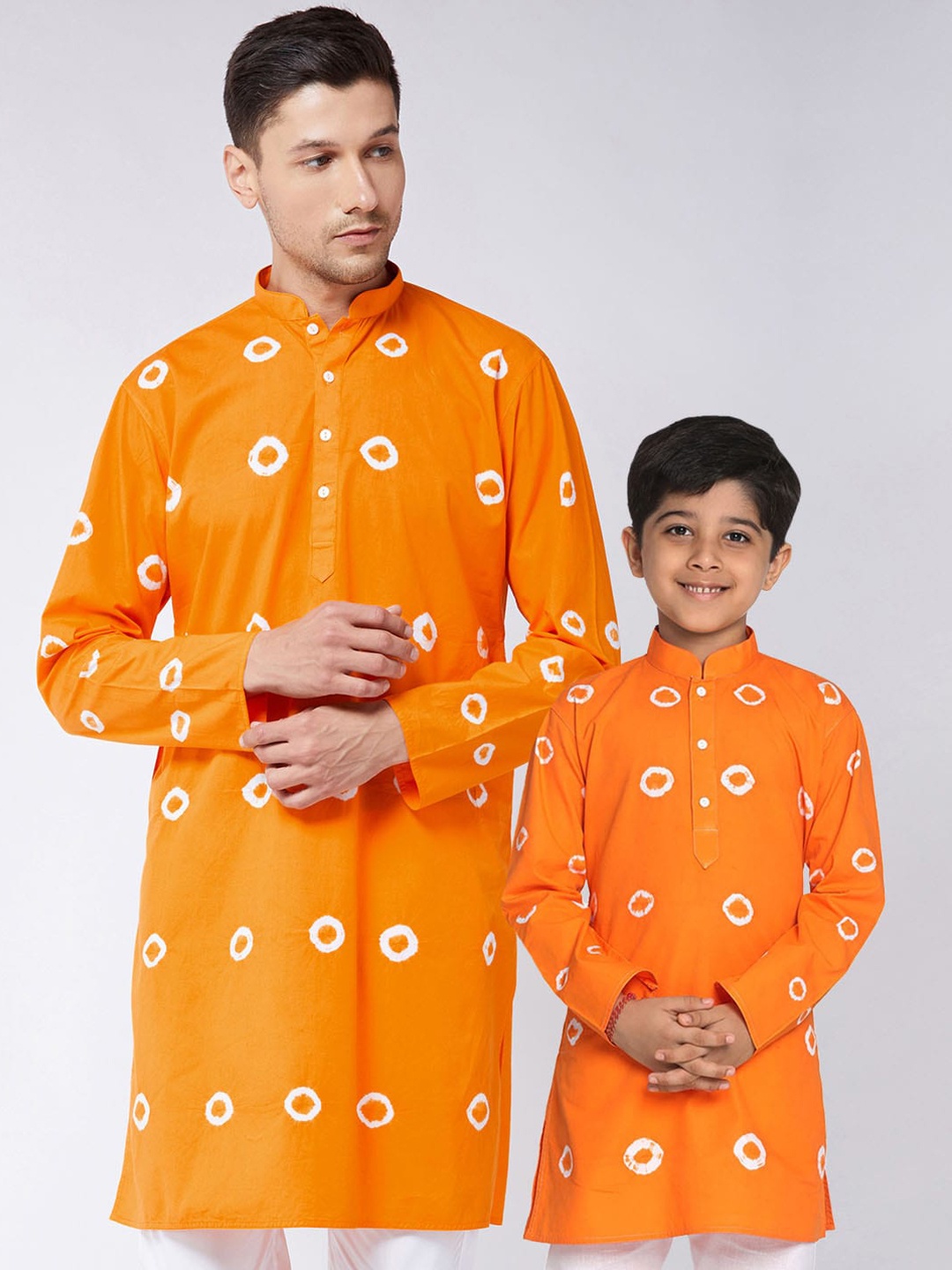 

VASTRAMAY Tie & Dyed Pure Cotton Straight Kurta, Orange