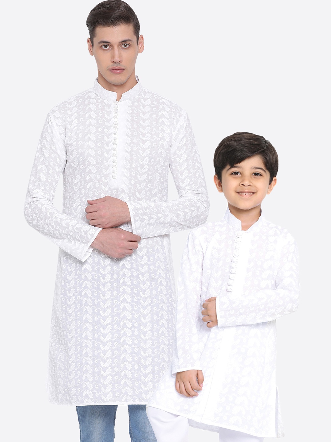 

VASTRAMAY Ethnic Motifs Embroidered Mandarin Collar Chikankari Cotton Straight Kurta, White
