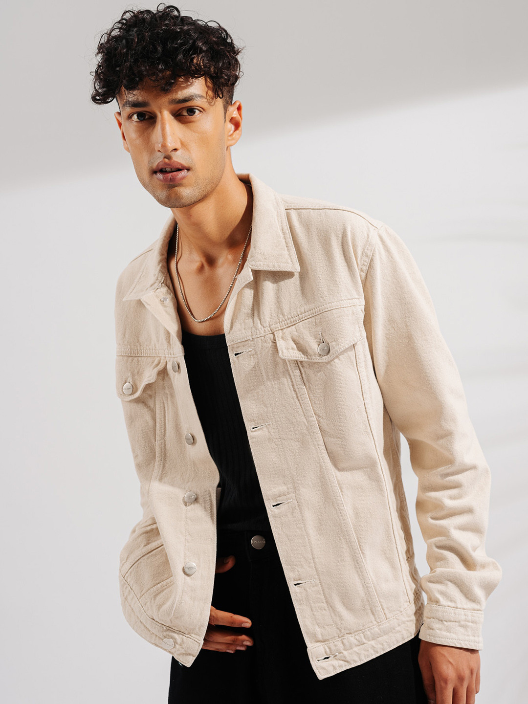 

FREAKINS Spread Collar Denim Jacket, White