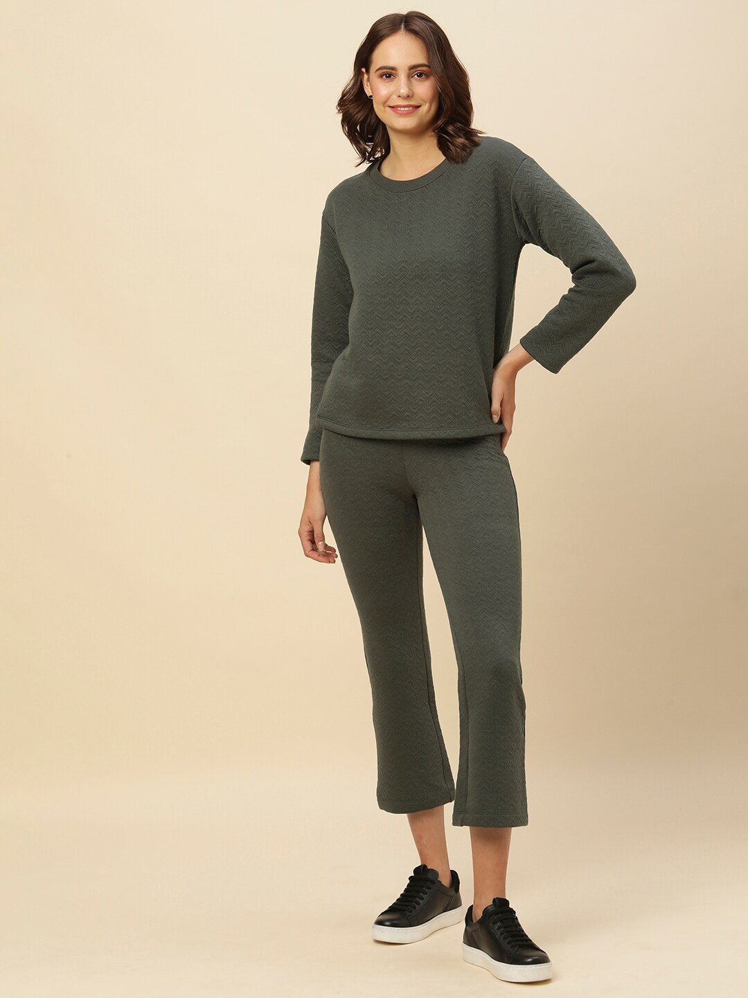 

Chemistry Self Design Sweatshirt With Trousers, Grey