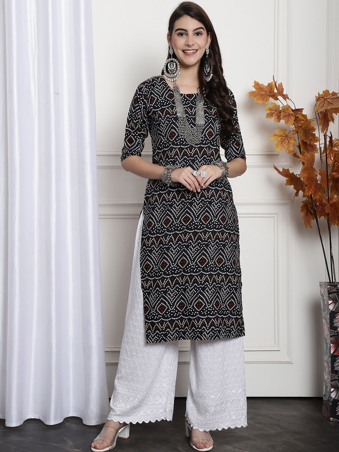 

7Threads Ethnic Motifs Printed Straight Kurta, Black