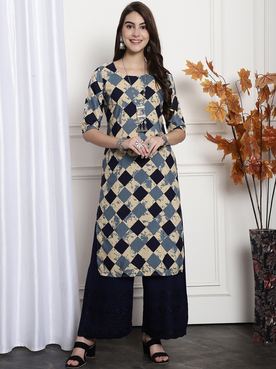 

7Threads Geometric Printed Round Neck Regular Kurta, Navy blue