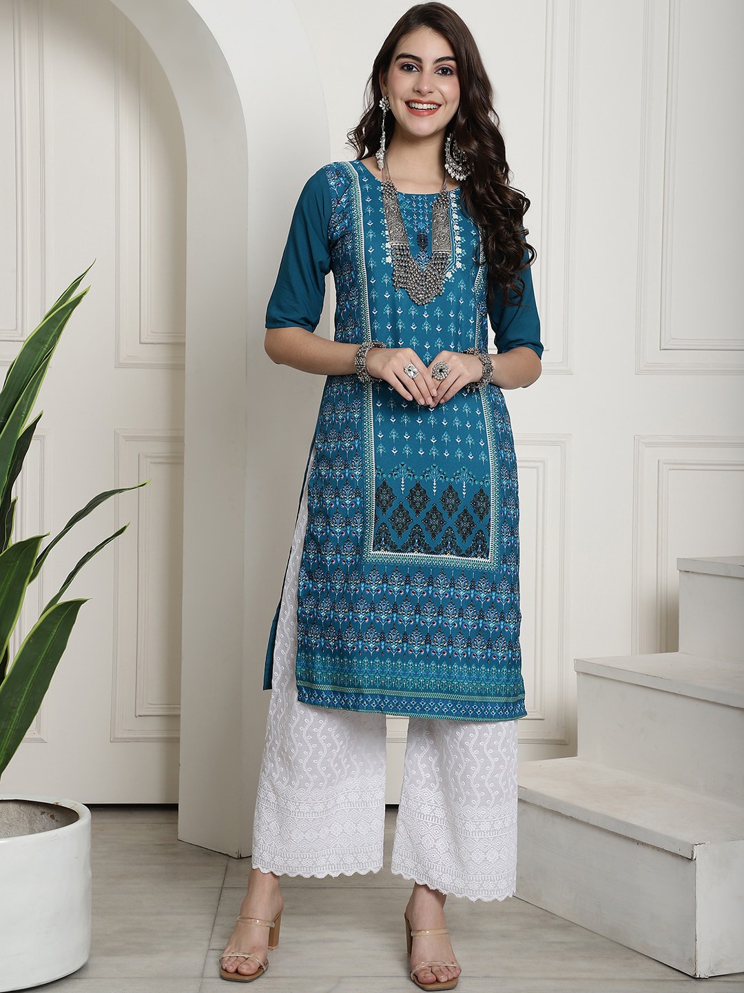 

7Threads Ethnic Motifs Printed Round Neck Straight Kurta, Olive