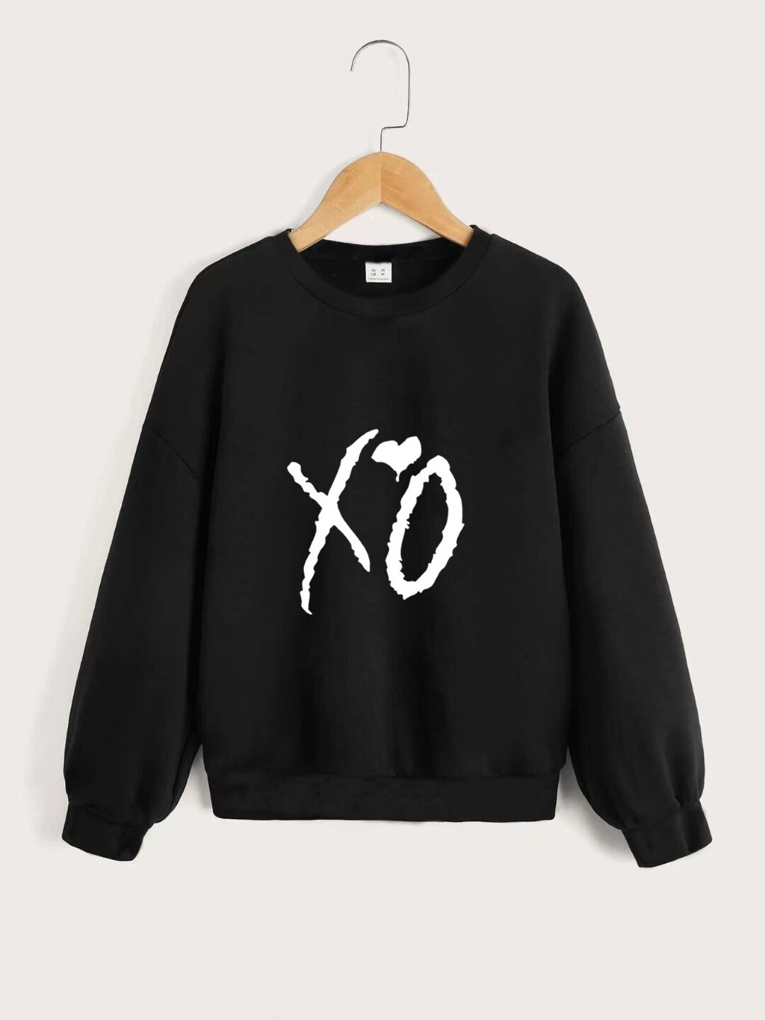 

StyleCast Boys Black Graphic Printed Round Neck Long Sleeve Pullover Sweatshirt