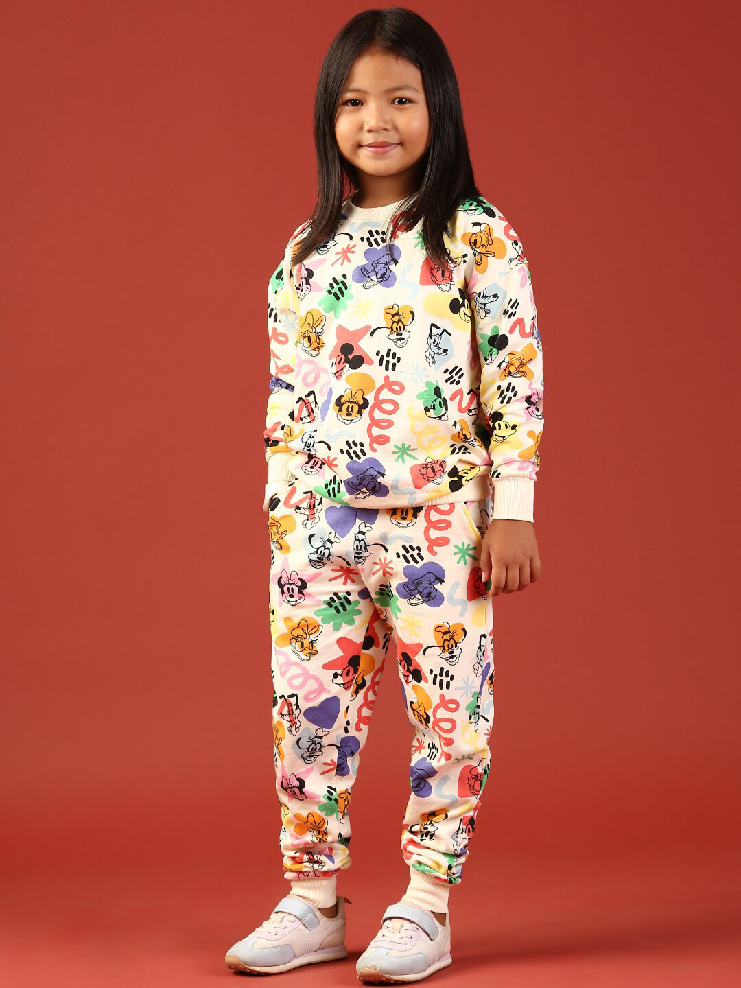 

Nap Chief Kids Mickey Mouse Grafitti Printed Fleece Sweatshirt with Joggers Set, White