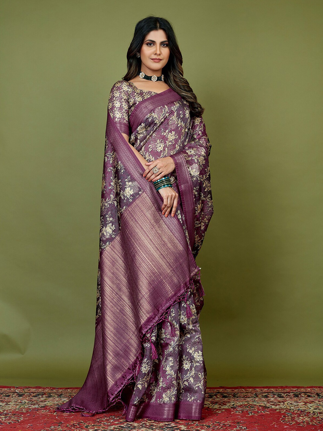 

Mitera Purple Floral Printed Zari Silk Cotton Saree