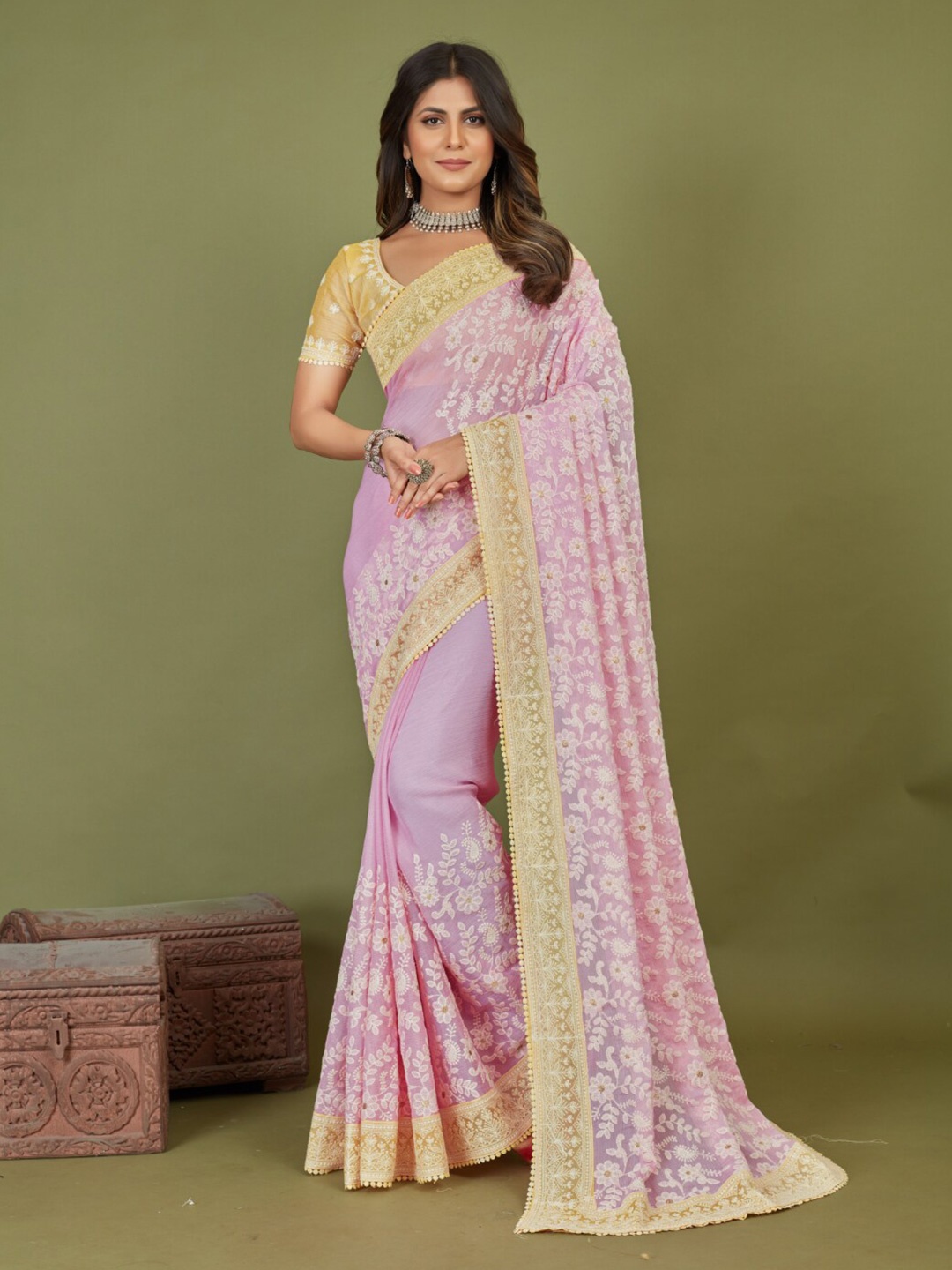 

Mitera Pink & White Floral Embroidered Saree