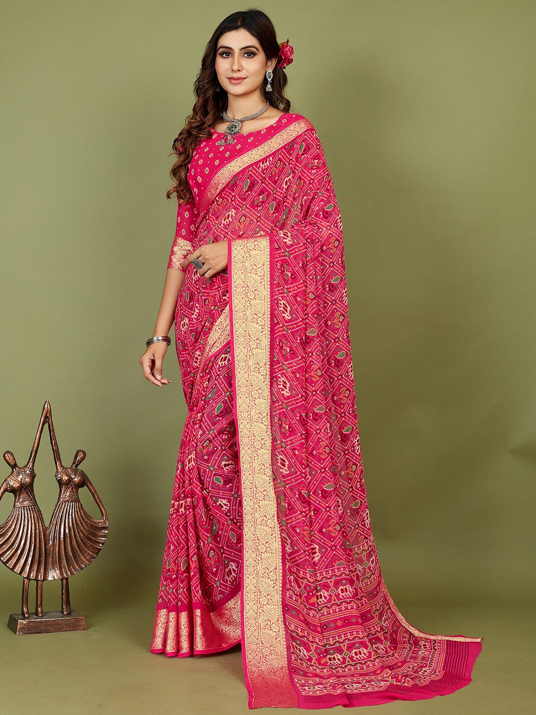

Mitera Ethnic Motifs Printed Silk Cotton Zari Patola Saree, Pink