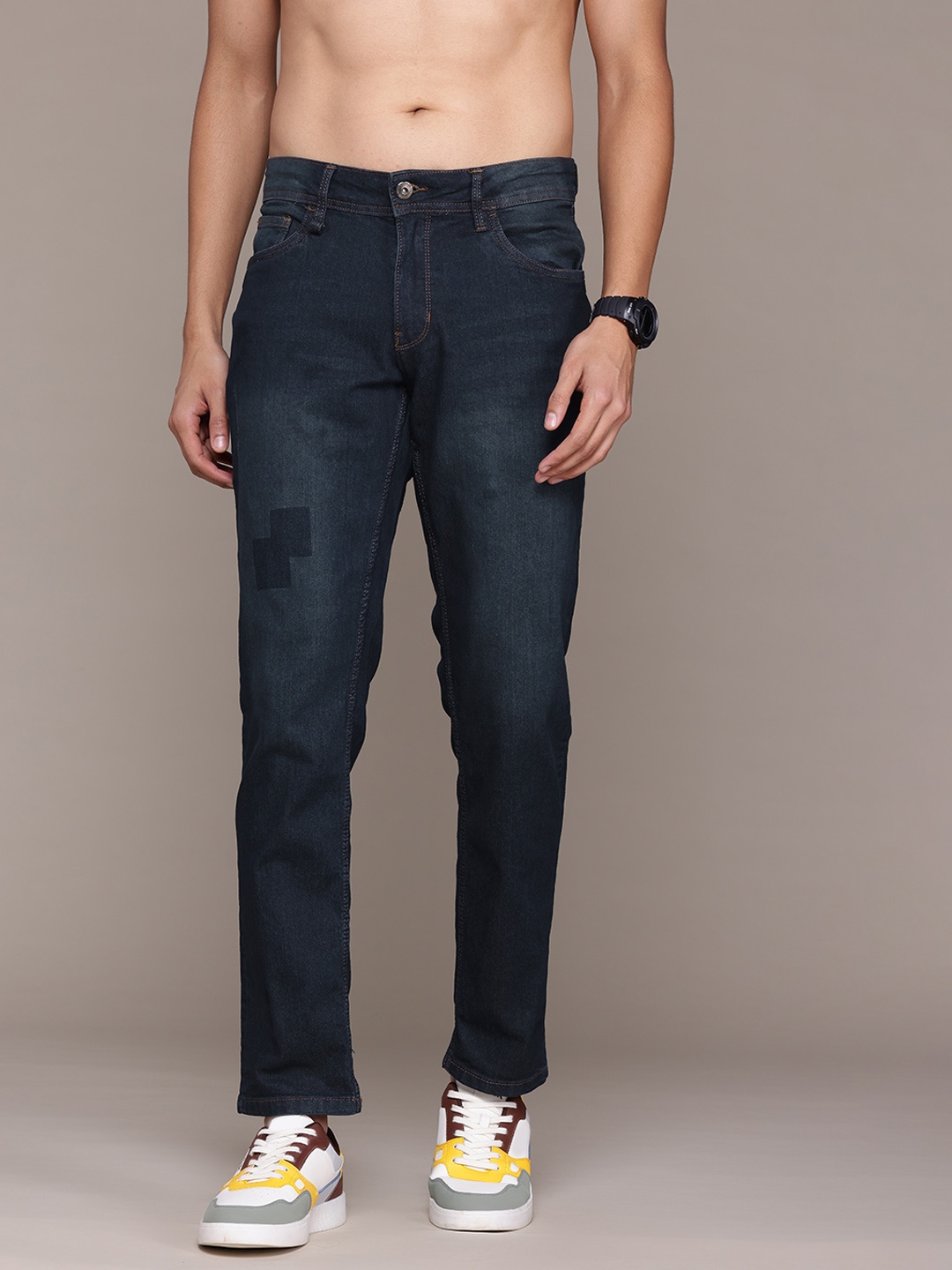 

The Roadster Lifestyle Co. Men Slim Fit Stretchable Jeans, Navy blue