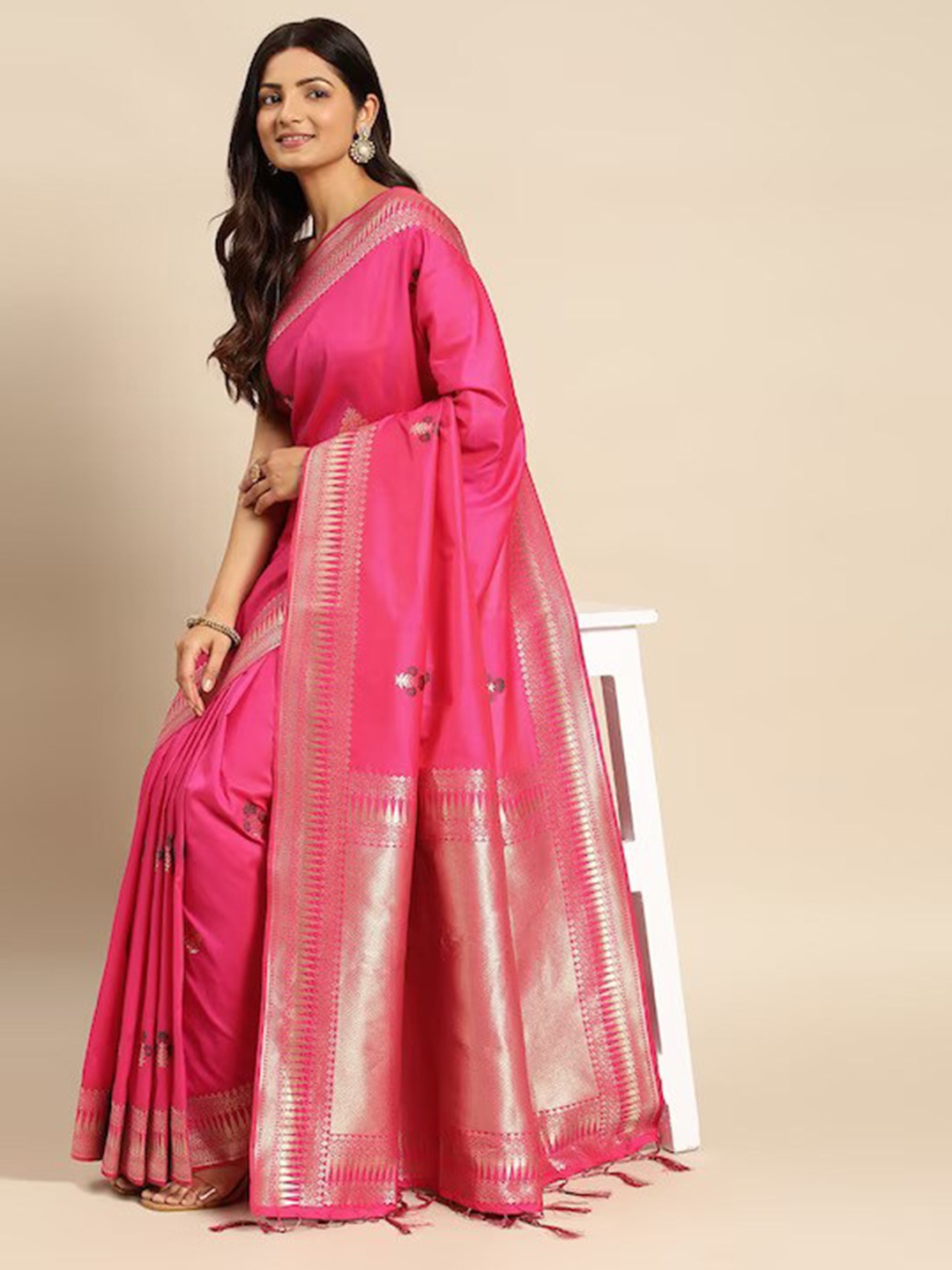 

MARGI DESIGNERS Floral Woven Design Zari Pure Silk Kanjeevaram Saree, Pink