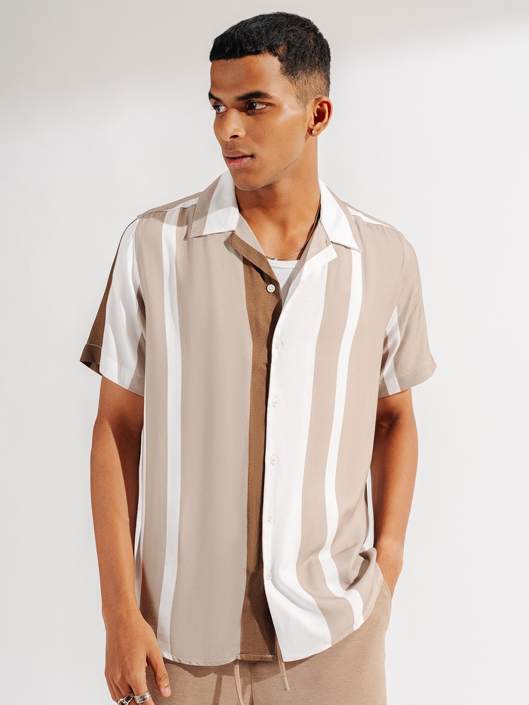 

FREAKINS Vertical Striped Spread Collar Casual Shirt, Khaki