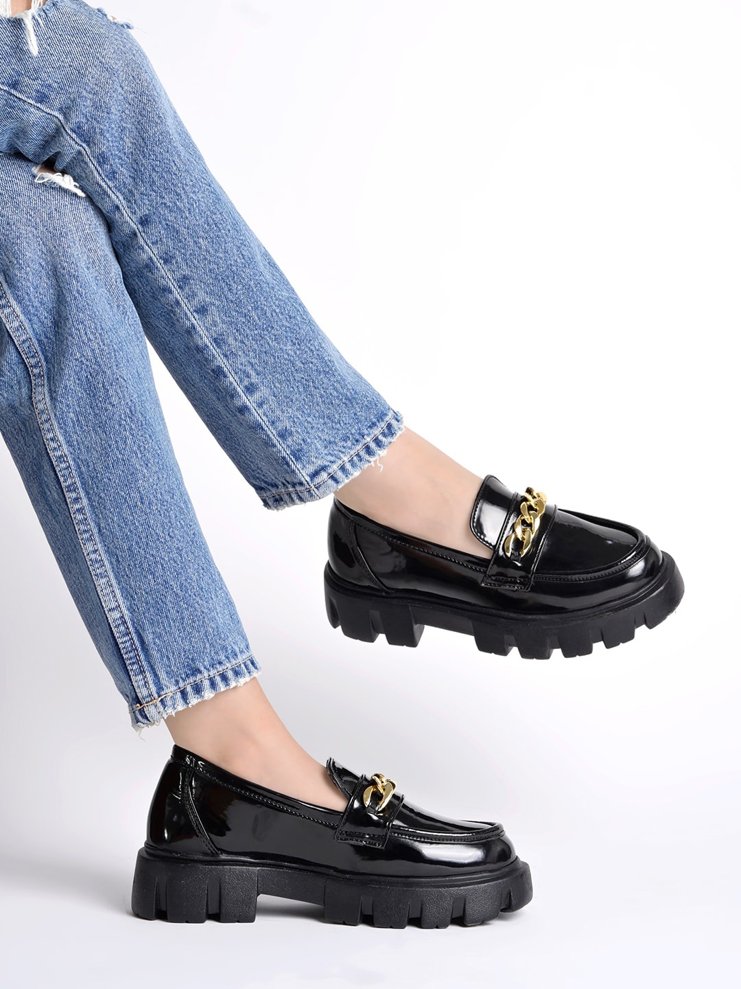 

Stylestry Women Heeled Embellished Loafers, Black