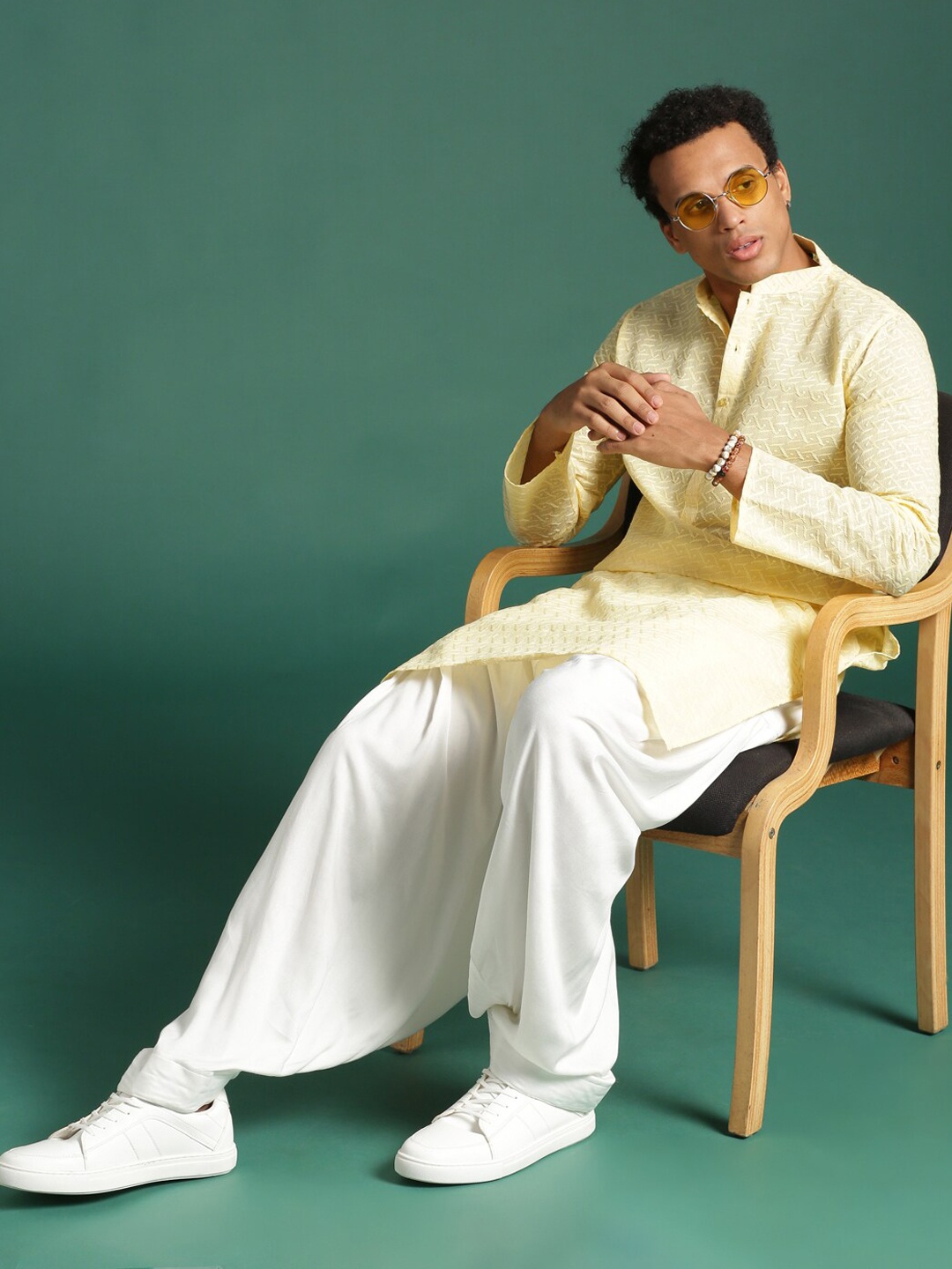 

Sangria Ethnic Motifs Embroidered Mandarin Collar Chikankari Pure Cotton Kurta, Yellow
