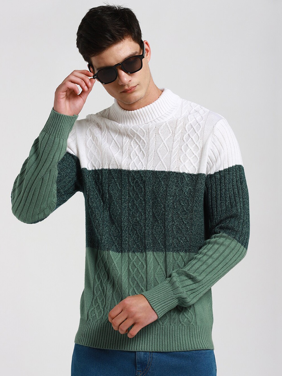

Dennis Lingo Colourblocked Turtle Neck Pure Acrylic Pullover, White