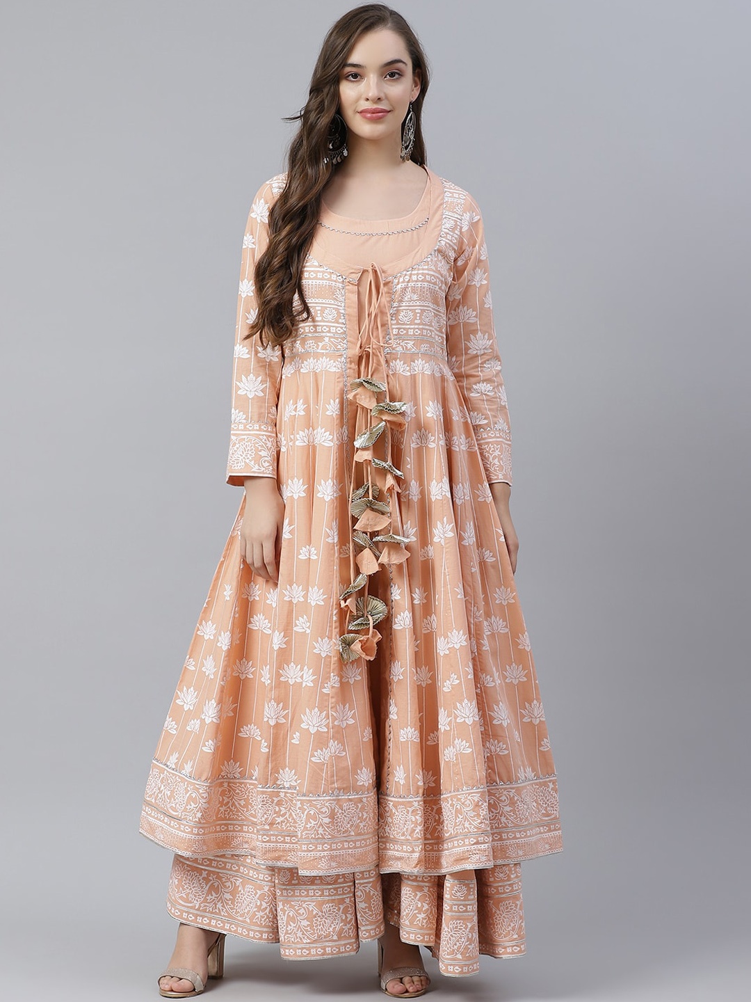 

KALINI Floral Printed Gotta Patti Detailed Cotton Anarkali Kurta With Jacket, Peach
