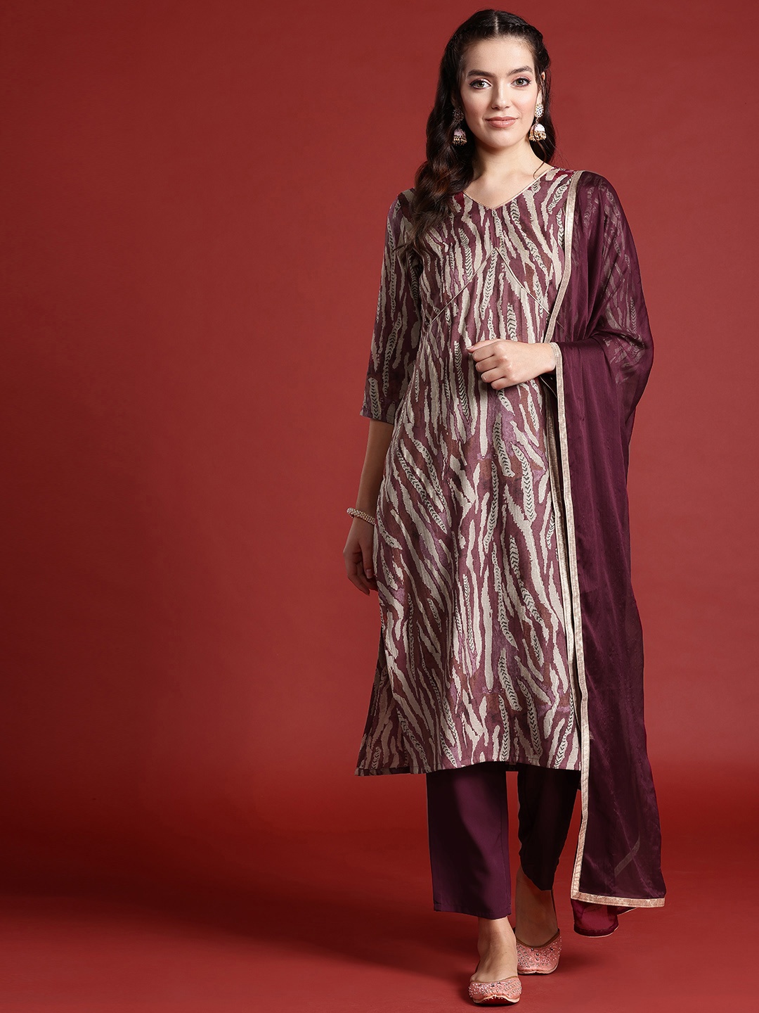 

Anouk Printed Empire Gotta Patti Kurta with Trousers & Dupatta, Pink