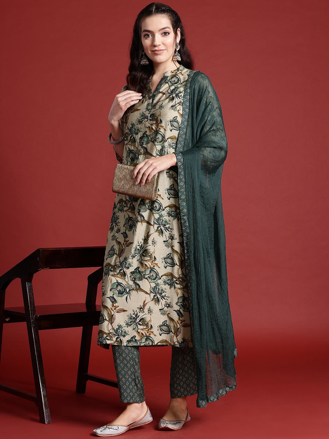 

Anouk Floral Printed Kurta with Trousers & Dupatta, Beige