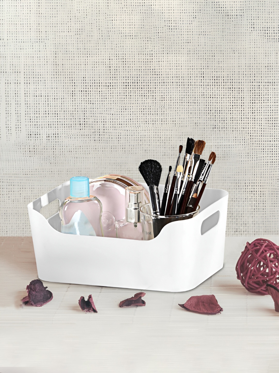 

Kolorr Jolly White2 Pieces Small Basket, White