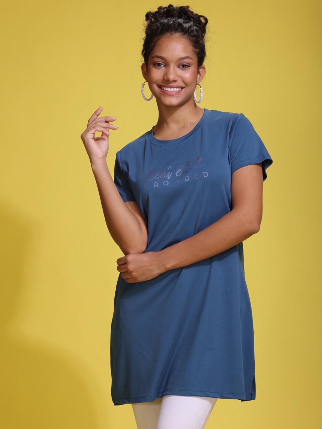 

TITTLI Typography Printed Round Neck Longline T-shirt, Blue
