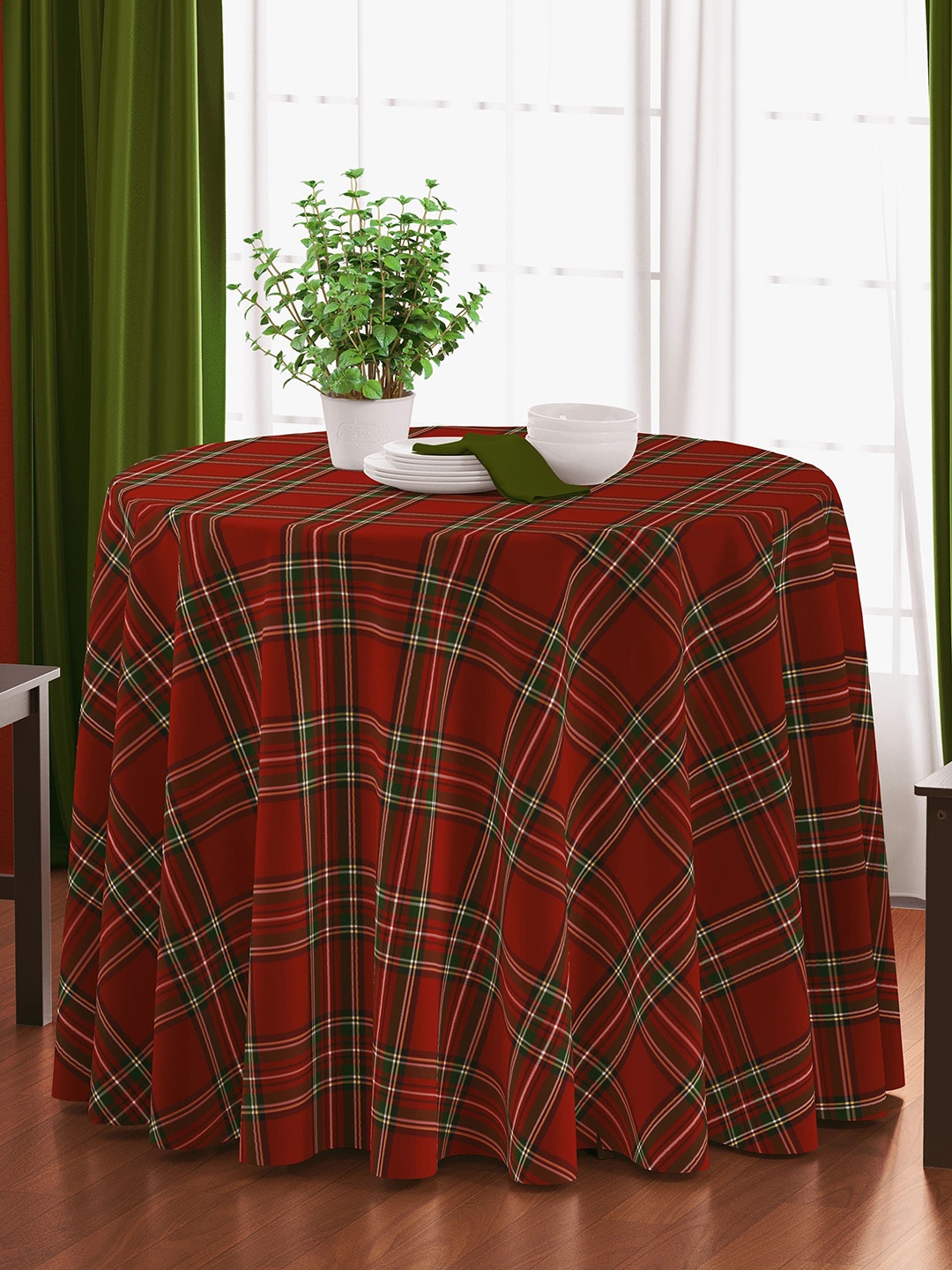 

HOME COLORS.IN Red & Green Checked 6 Seater Round Table Cover