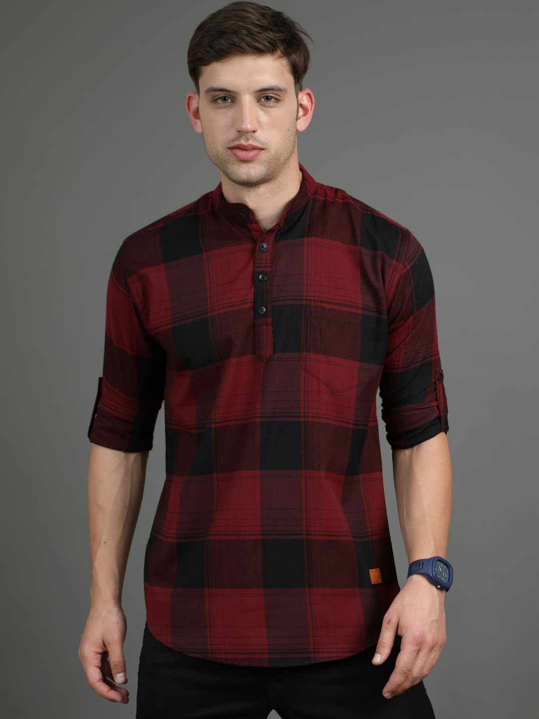 

Tallwalker Checked Pure Cotton Straight Kurta, Maroon
