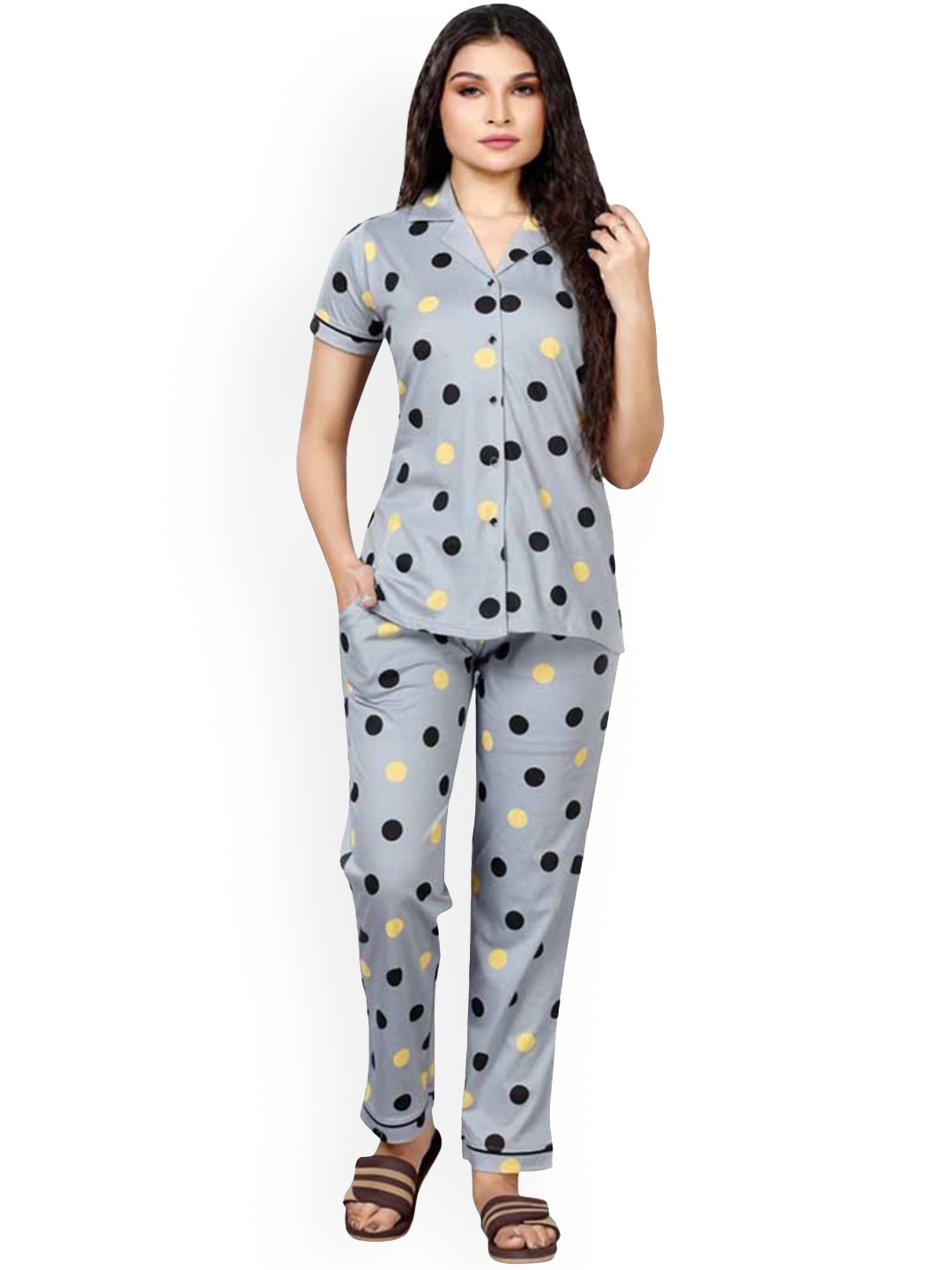 

Foxy Polka Dots Printed Pure Cotton Night suit, Grey