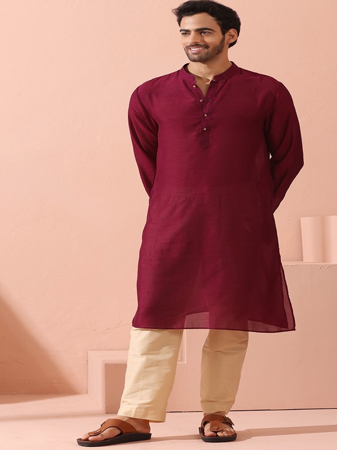 

Swtantra Mandarin Collar Chiffon Straight Kurta, Burgundy