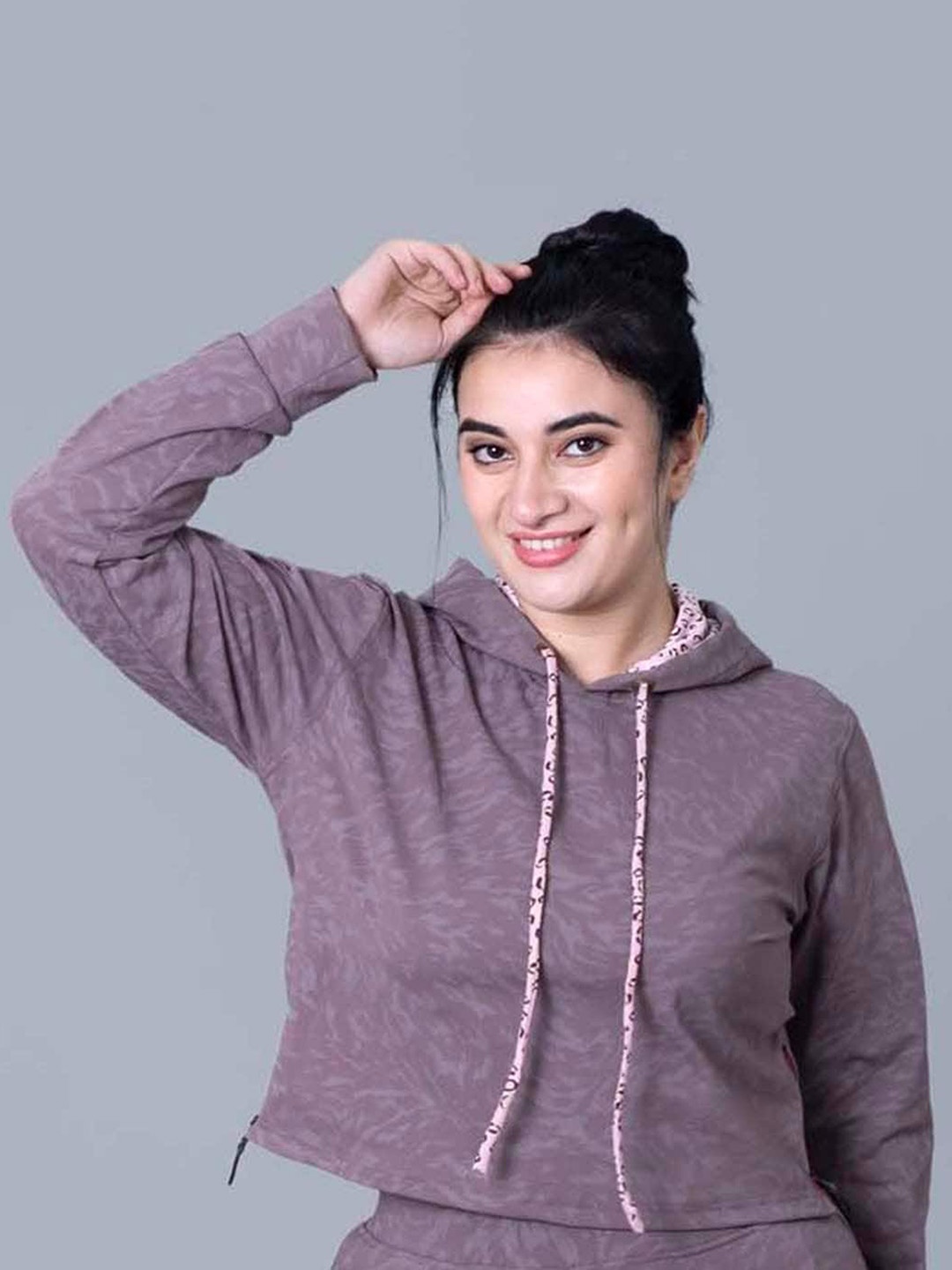 

Keepfit Printed Hooded Side Zipper Crop Pullover, Mauve