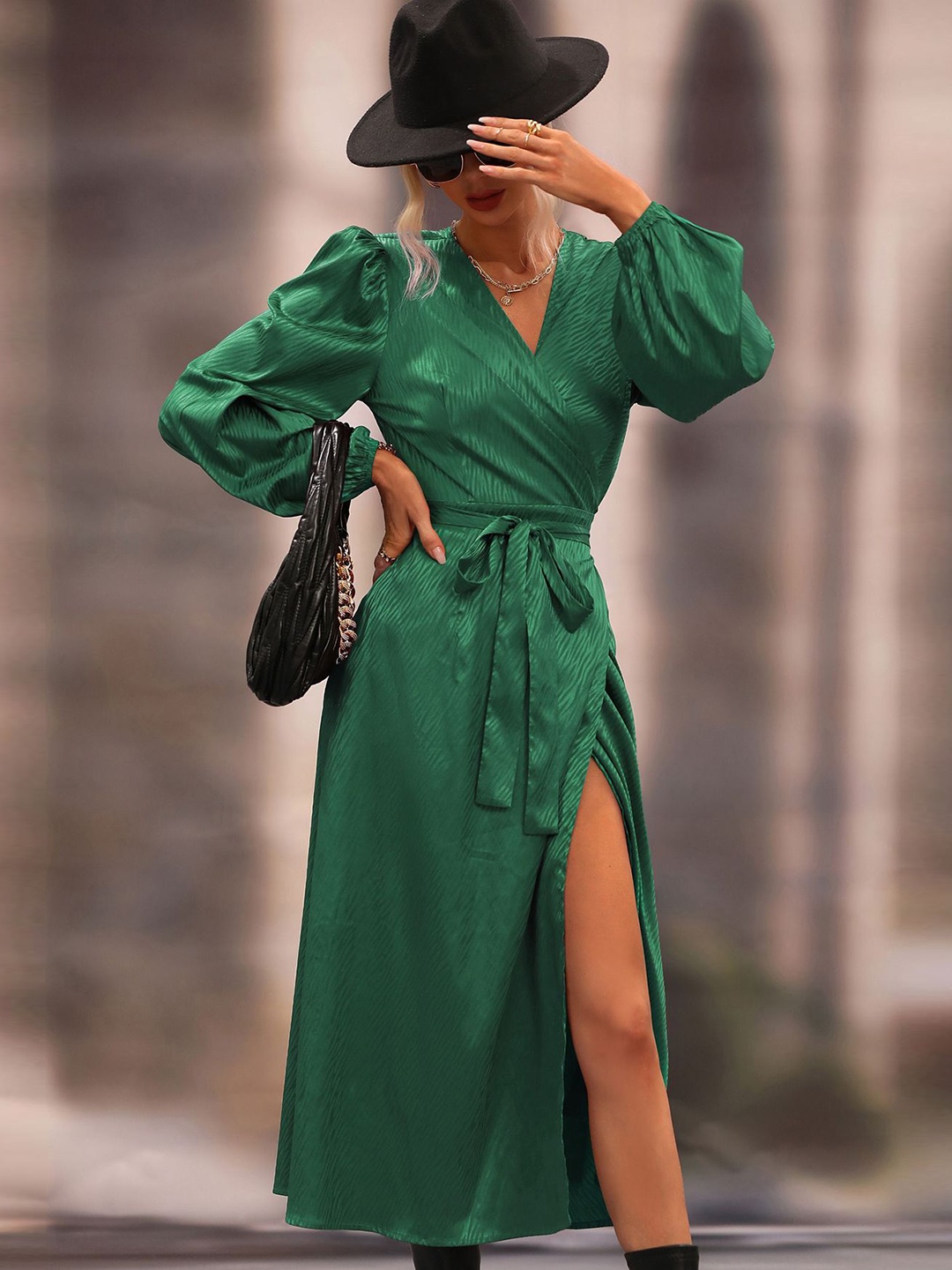 

StyleCast Green Abstract Printed Puffed Sleeves Wrap Midi Dress