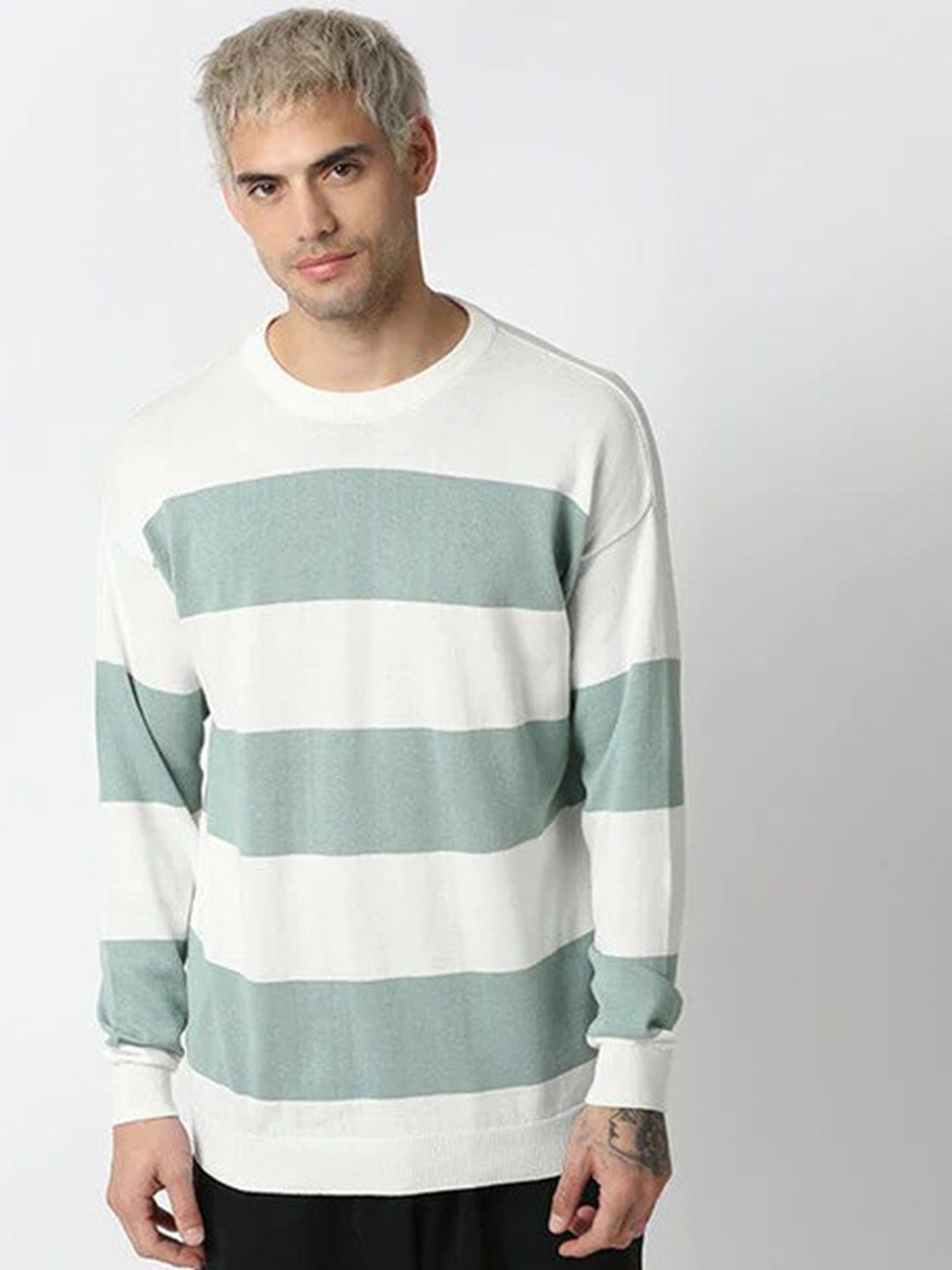 

HEMSTERS Striped Round Neck Fleece Pullover, White