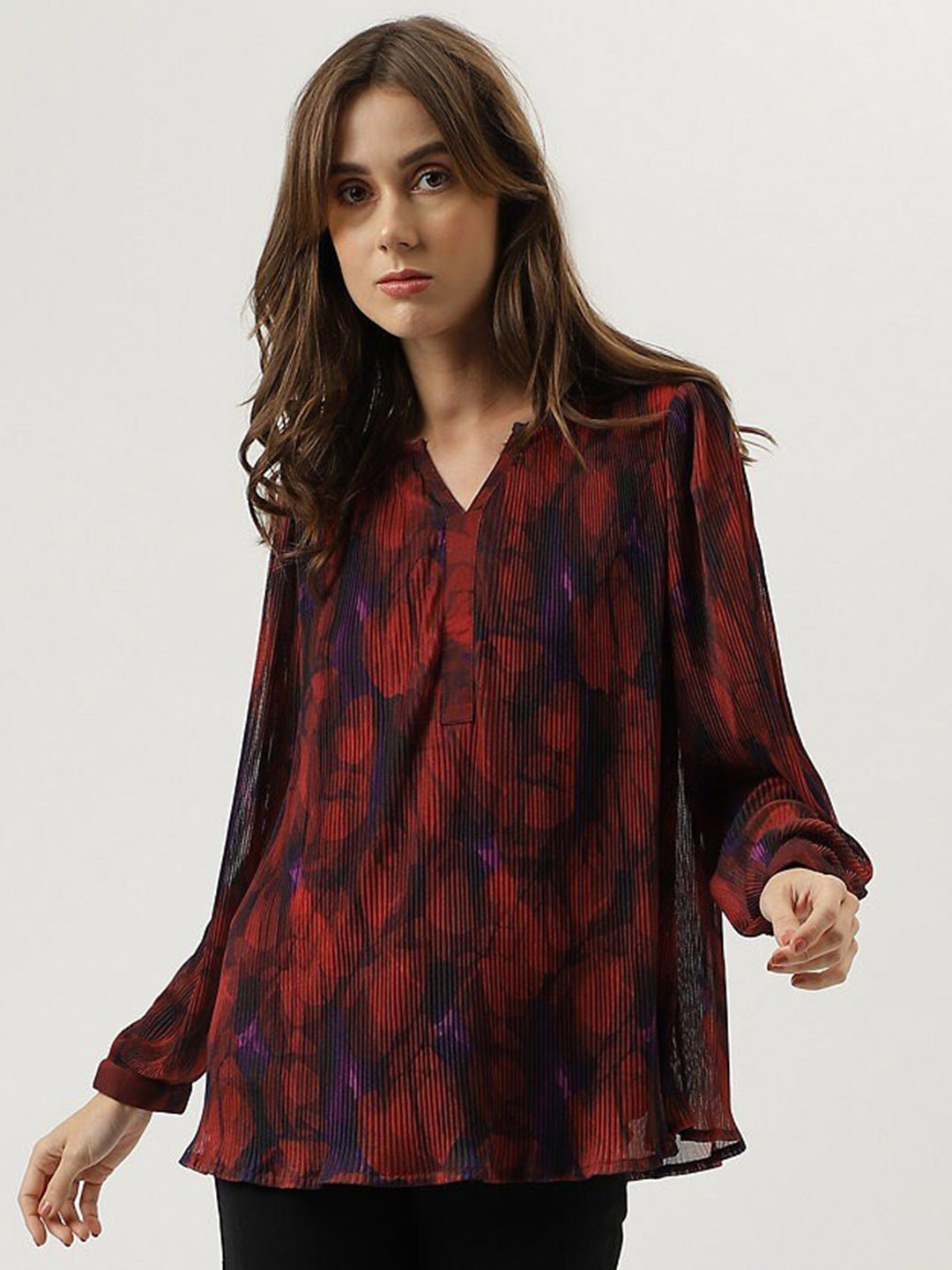 

Marks & Spencer Abstract Printed Accordion Pleated Top, Red
