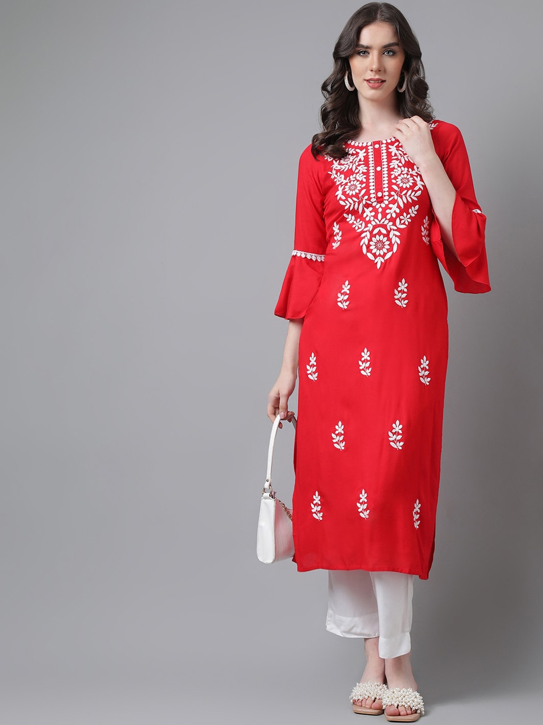 

PURVIJA KURTIES Floral Embroidered Thread Work Straight Kurta, Red