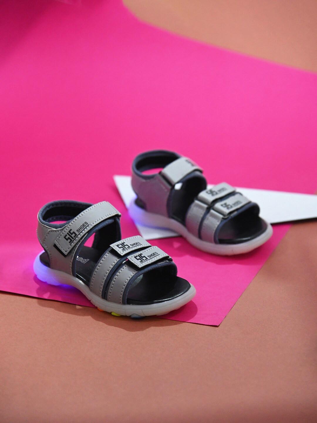 

BAESD Kids LED Velcro Sandals, Grey