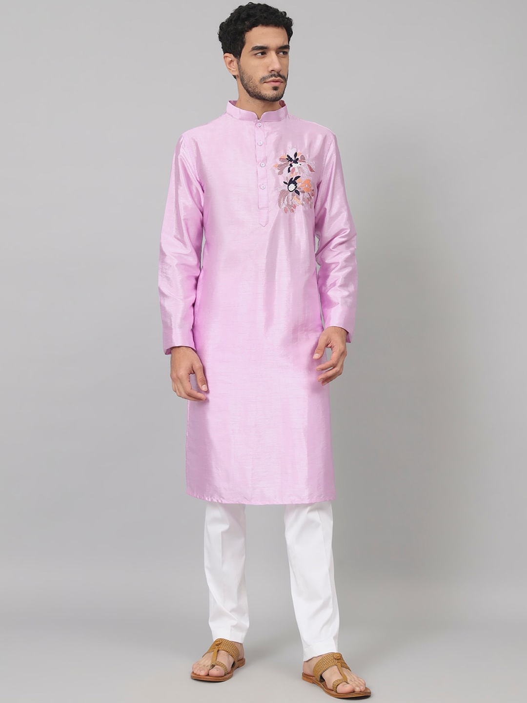 

HILO DESIGN Floral Embroidered Mandarin Collar Cotton Silk Straight Kurta, Lavender