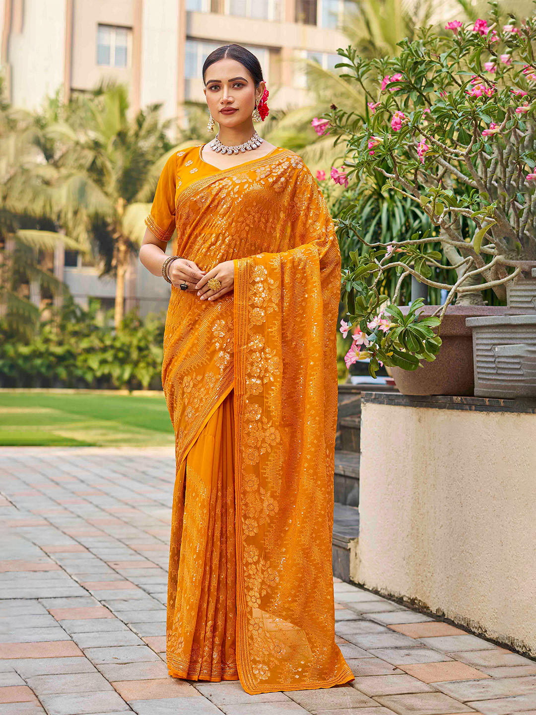 

CHANSI Ethnic Motifs Embroidered Saree, Mustard