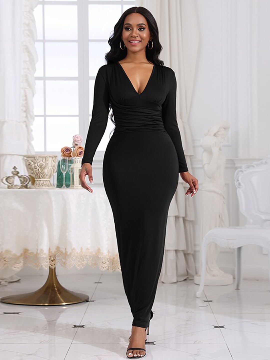 

StyleCast Black V-Neck Long Sleeves Bodycon Maxi Dress