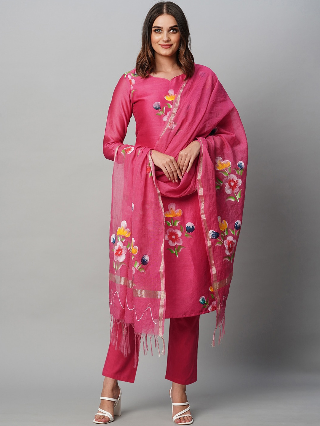 

KALINI Floral Printed V-Neck Straight Kurta & Trousers With Dupatta, Pink