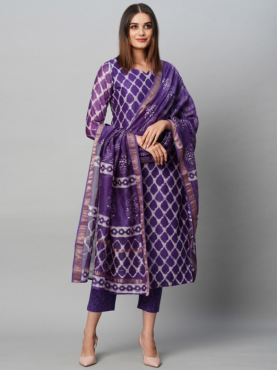 

KALINI Floral Printed Sweetheart Neck Straight Kurta With Trousers & Dupatta, Blue