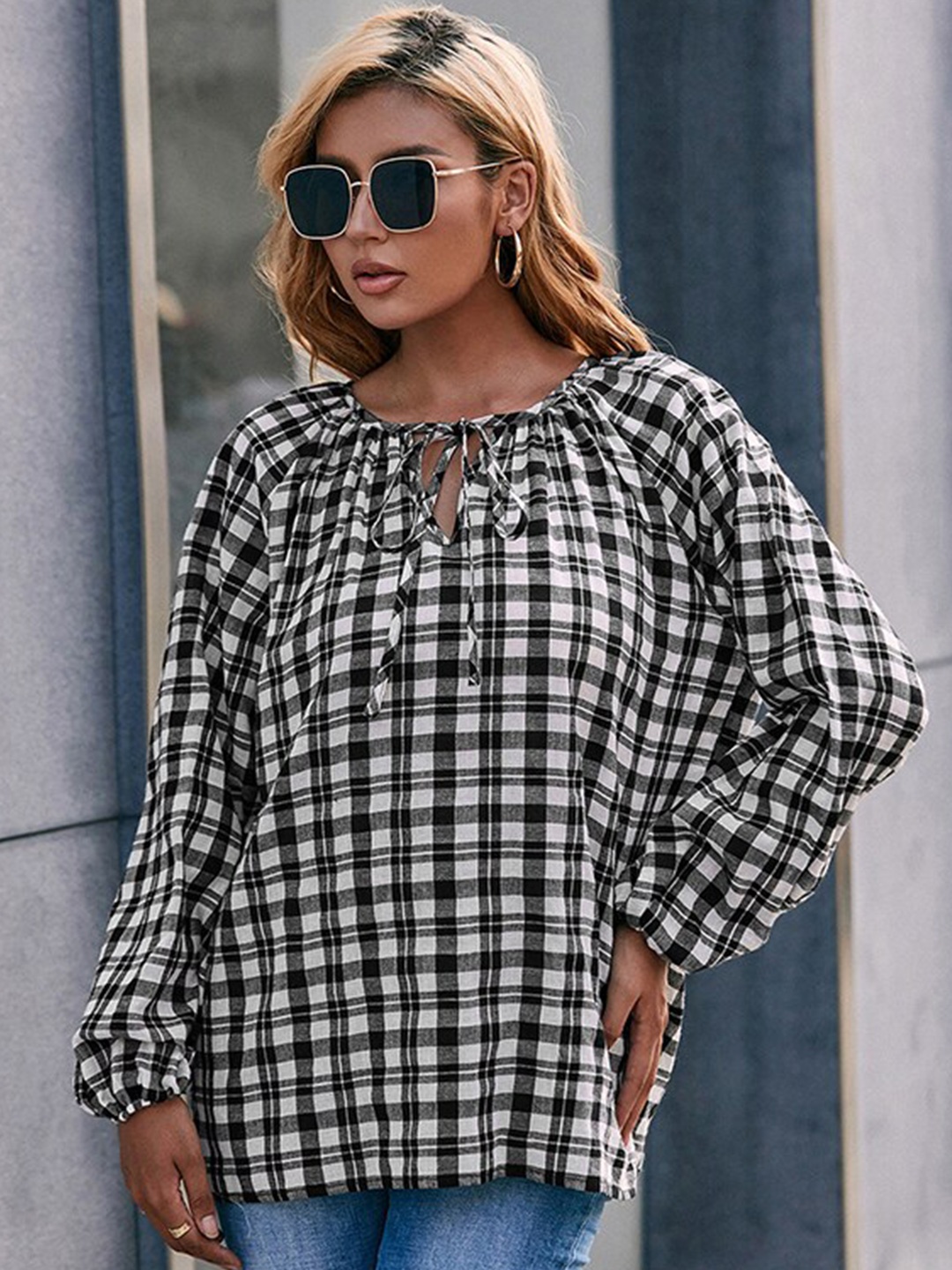 

StyleCast Women Black Gingham Checks Opaque Checked Casual Shirt