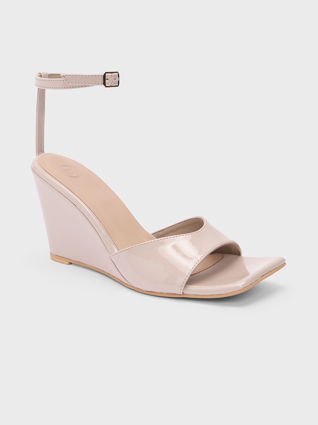 

20Dresses Nude-Coloured Square Toe Wedge Heels With Buckles